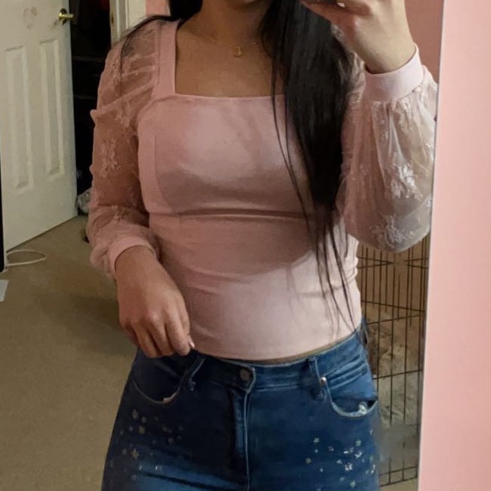 Baby pink lace sleeve blouse